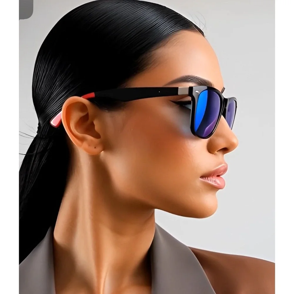 Polarized Sunglasses For Women Black Frame Blue Mirror Lenses UV‎ Sun Protection
